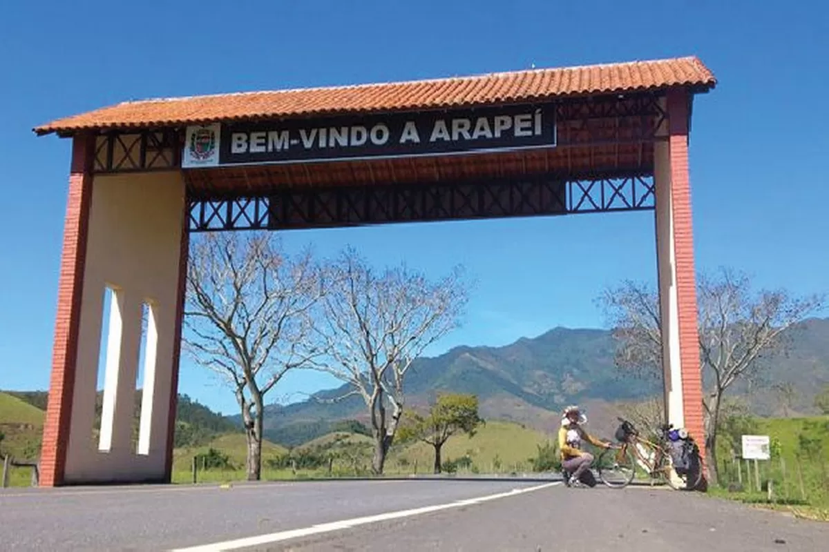 Arapeí - Pequeno em Números, Mas Gigante em Identidade.