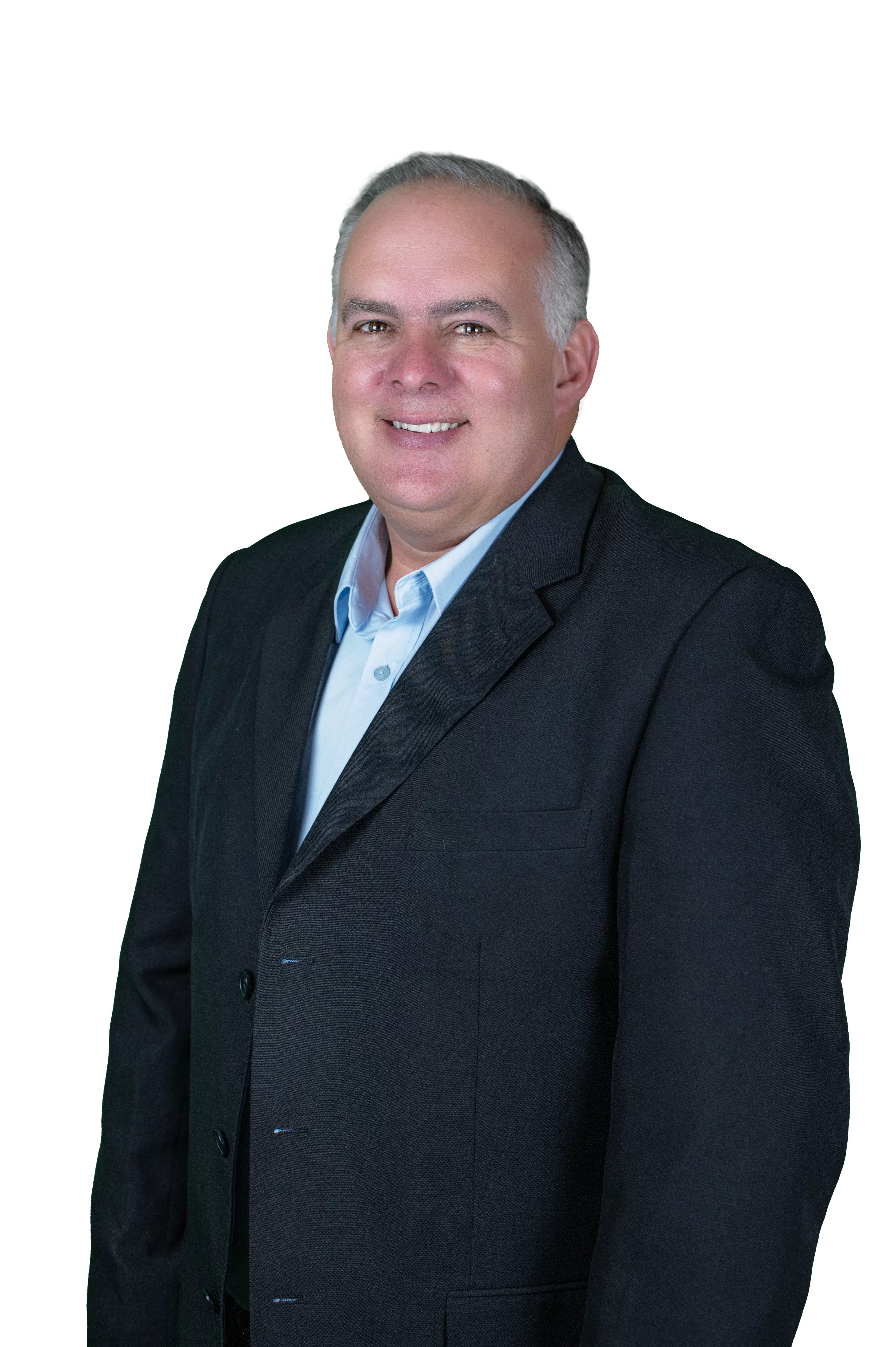 Há cidades que se erguem em concreto. Cunha nasce do barro.