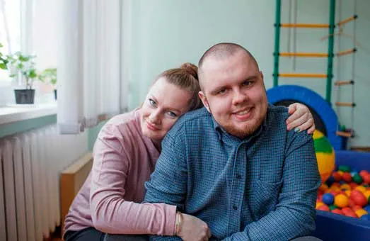 Dia Mundial de Conscientização do Autismo - Terapia Essencial Para Viver Devolve Dignidade A Autistas Na Vida Adulta.